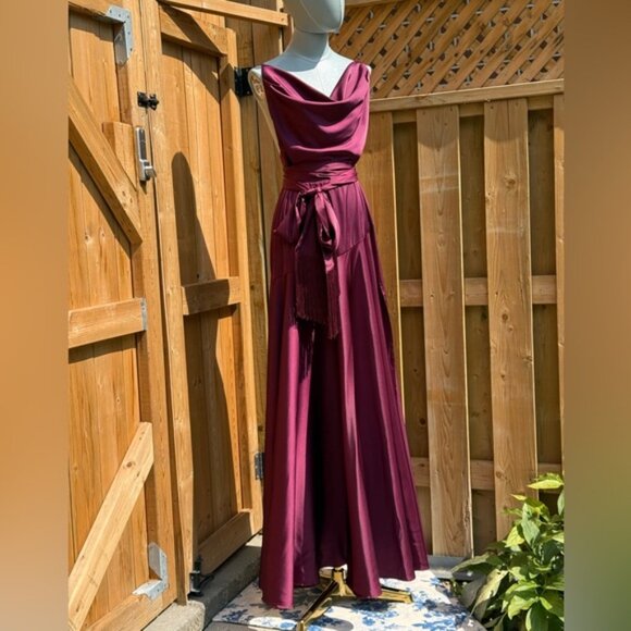 🆕 BRONX & BANCO 🧿 NWOT Leo Burgundy Silk-Blend Maxi Dress Gown, Sz L US 8 - Picture 3 of 15